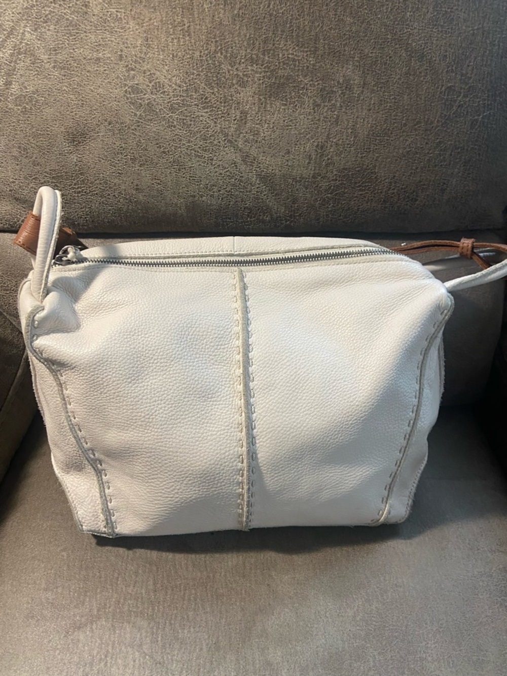 The Sak Los Feliz Medium White soft Leather Shoulder Bag with Brown Strap - Picture 2 of 5